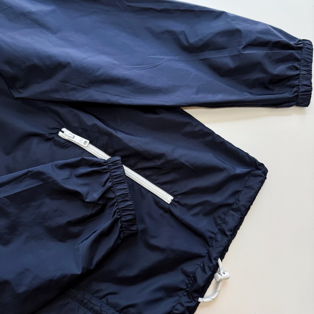 PRADA 普拉达 再生尼龙拉链连帽夹克 外套 长袖 蓝色 C0 SGC903-1WQ9-F0ABB-S-OOO