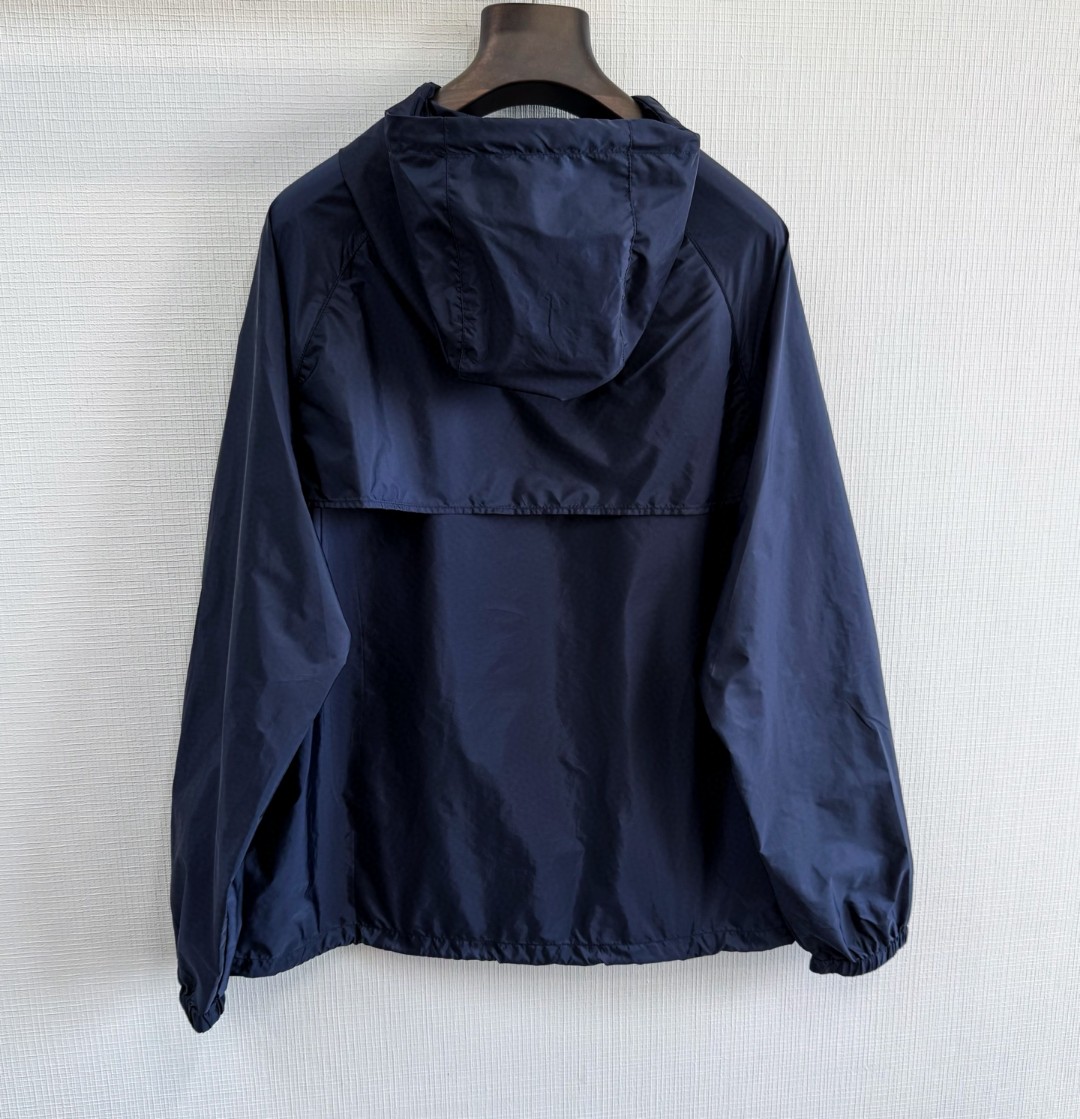 PRADA 普拉达 再生尼龙拉链连帽夹克 外套 长袖 蓝色 C0 SGC903-1WQ9-F0ABB-S-OOO