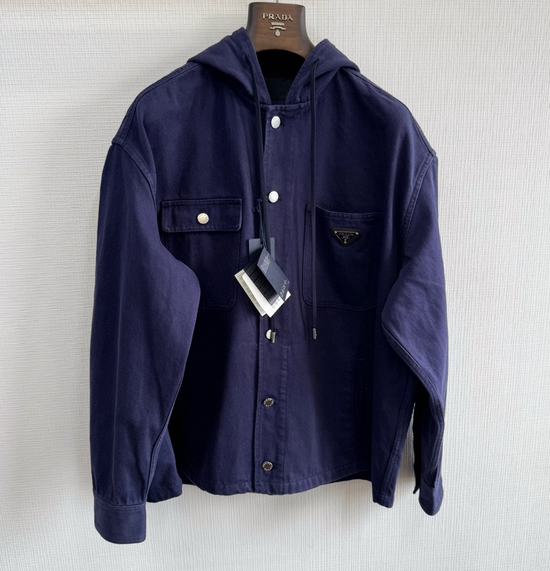 PRADA 普拉达 三角标做旧连帽牛仔外套 夹克 长袖 蓝色 C0 GEC108-16HE-F0V41-S-OOO