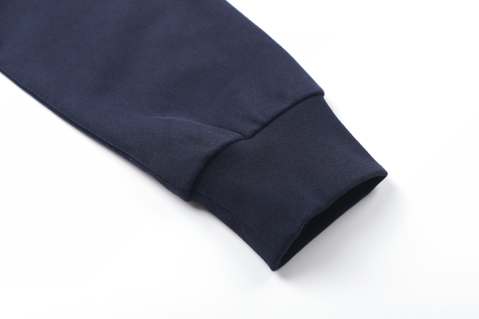 Moncler 蒙口 标识刺绣棉质卫衣 秋冬 外套 长袖 海军蓝 B0 K20918G0007989B00778