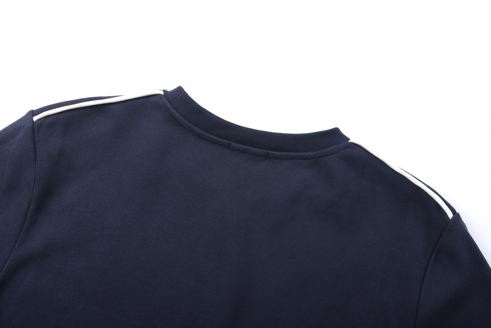 Moncler 蒙口 标识刺绣棉质卫衣 秋冬 外套 长袖 海军蓝 B0 K20918G0007989B00778