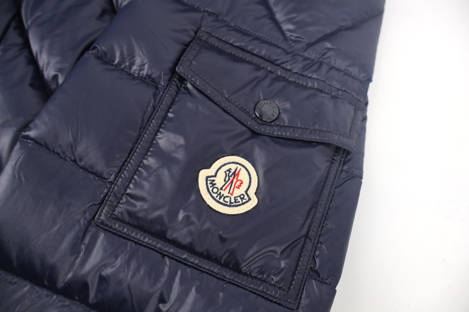 Moncler 蒙口 1952 轻薄羽绒服 保暖 外套 夹克 藏青色 E0 