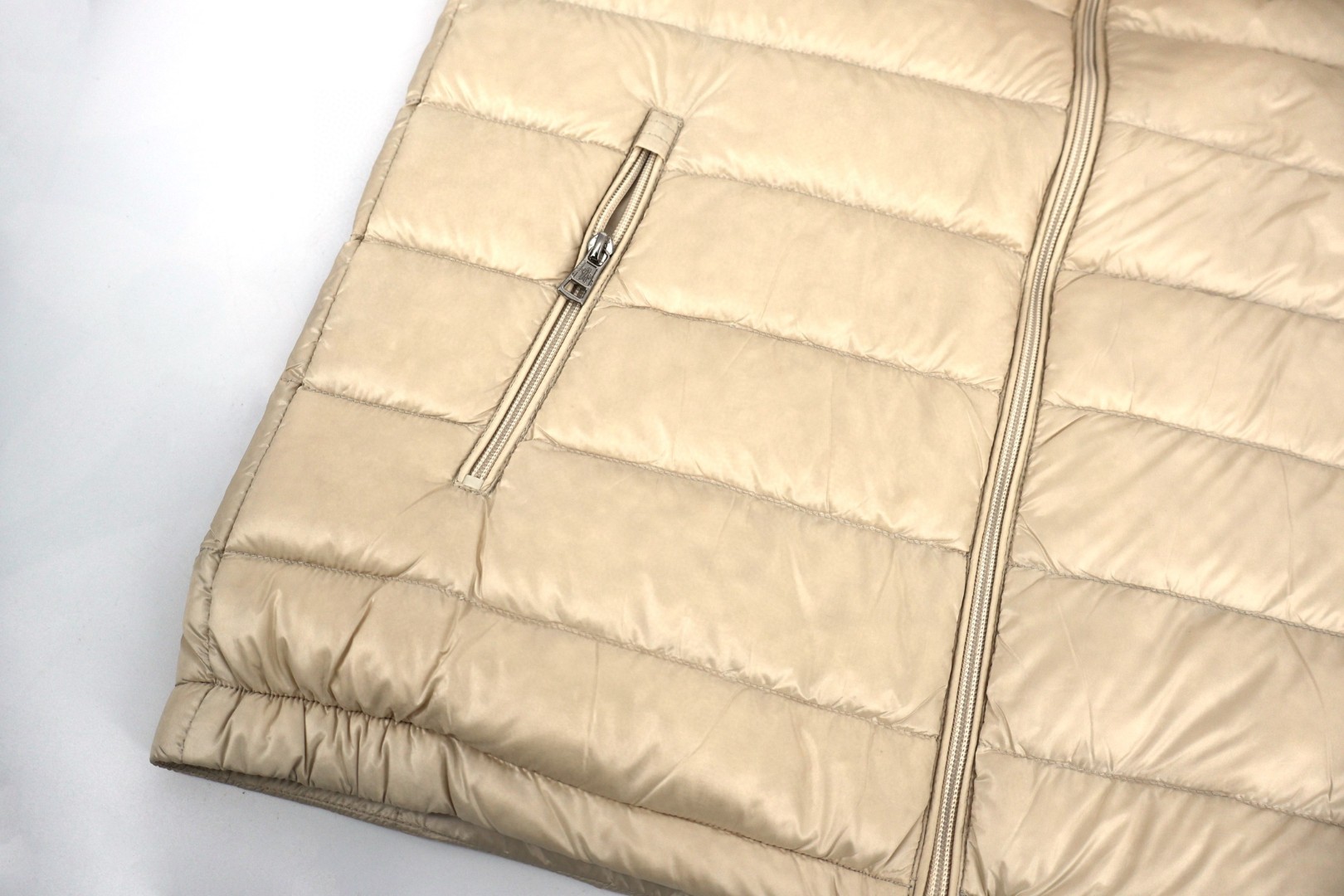 Moncler 蒙口 1952 轻薄羽绒服 保暖 外套 夹克 米色 E0 