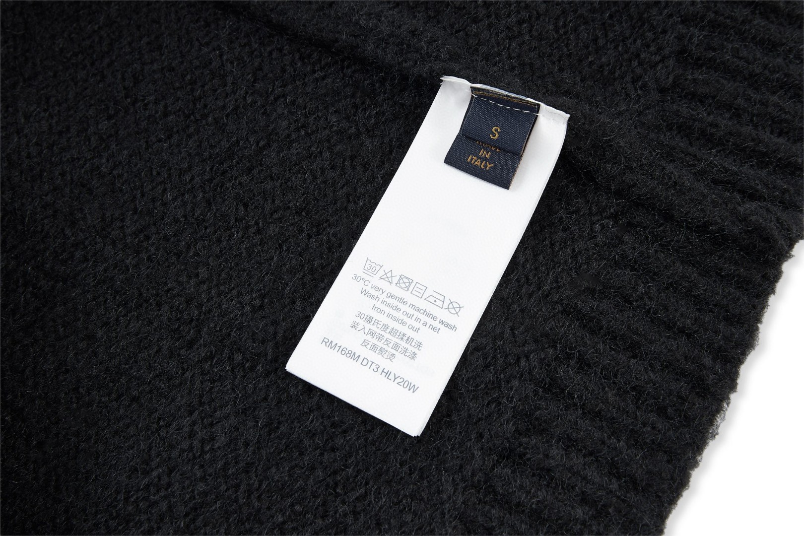 LOUIS VUITTON 路易威登 嵌花标识针织羊毛开衫 针织衫 毛衣 外套 黑色 B0 1AJBXP