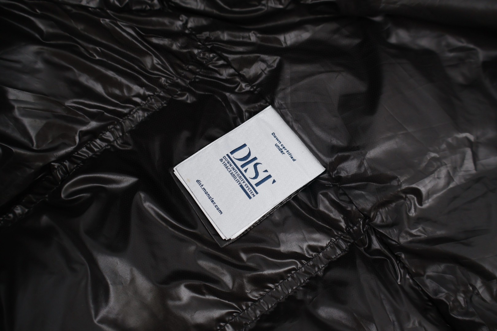 Moncler 蒙口 三色织带羽绒服 保暖 外套 藏蓝色 E0 K20911A00017597YW778