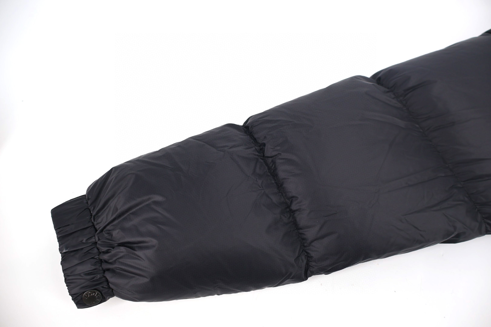 Moncler 蒙口 可拆修两穿羽绒服 保暖 外套 藏青色 E0 J20911A00022596RD997