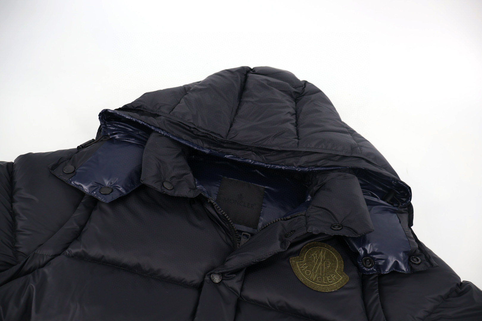 Moncler 蒙口 可拆修两穿羽绒服 保暖 外套 藏青色 E0 J20911A00022596RD997