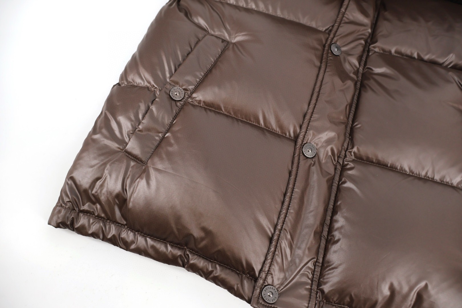 Burberry 巴宝莉 胸口刺绣羽绒服 长袖 外套 棕色 E0