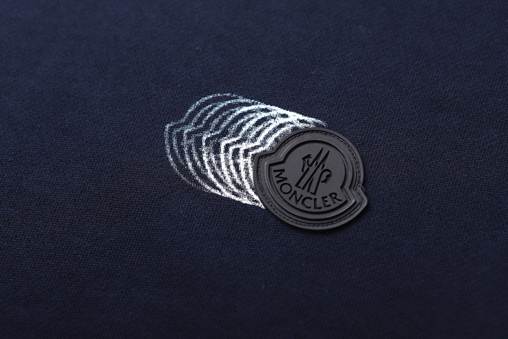 Moncler 蒙口 褪色标识卫衣 秋冬 外套 海军蓝 B0 K10918G00039809KR742