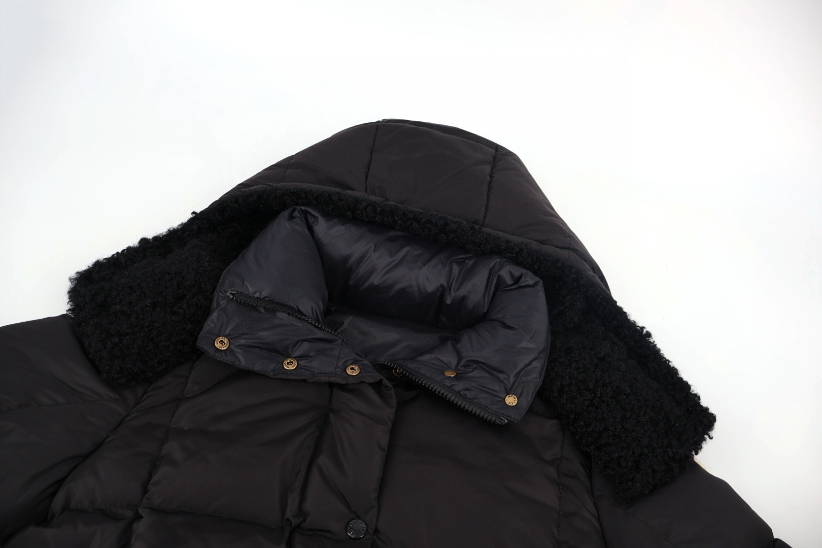 Moncler 蒙口 羊羔毛毛领羽绒服 保暖 外套 女款 黑色 E0 K20931A00150539ZD999