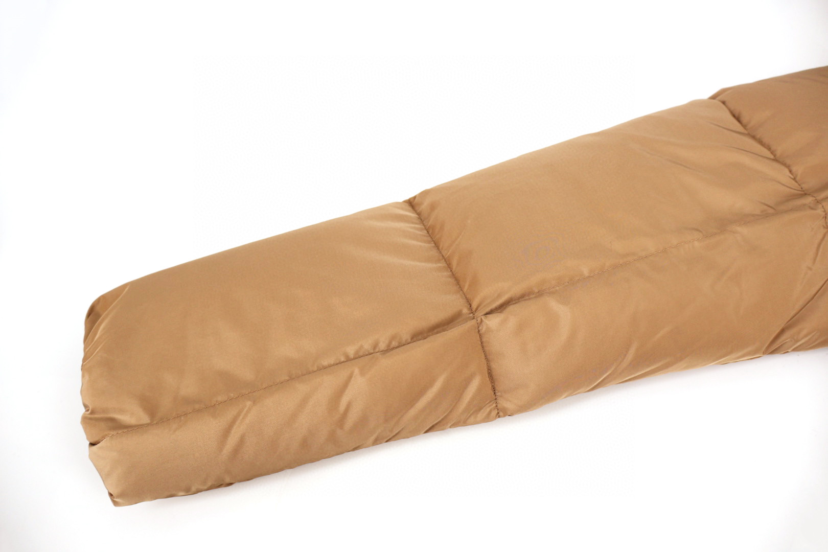 Moncler 蒙口 羊羔毛毛领羽绒服 保暖 外套 女款 驼米色 E0 K20931A00150539ZD226