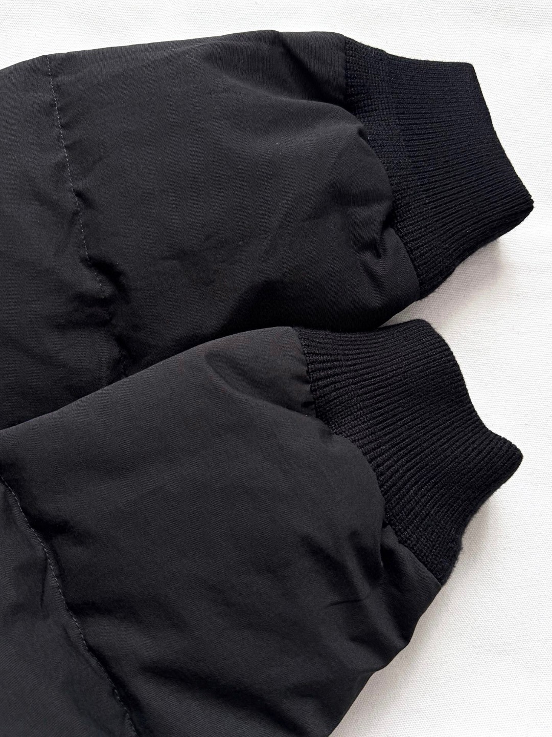 PRADA 普拉达 金属标翻领拼色面包羽绒服 夹克 外套 长袖 黑色 E2 292295-17IB-F0002-S-OOO