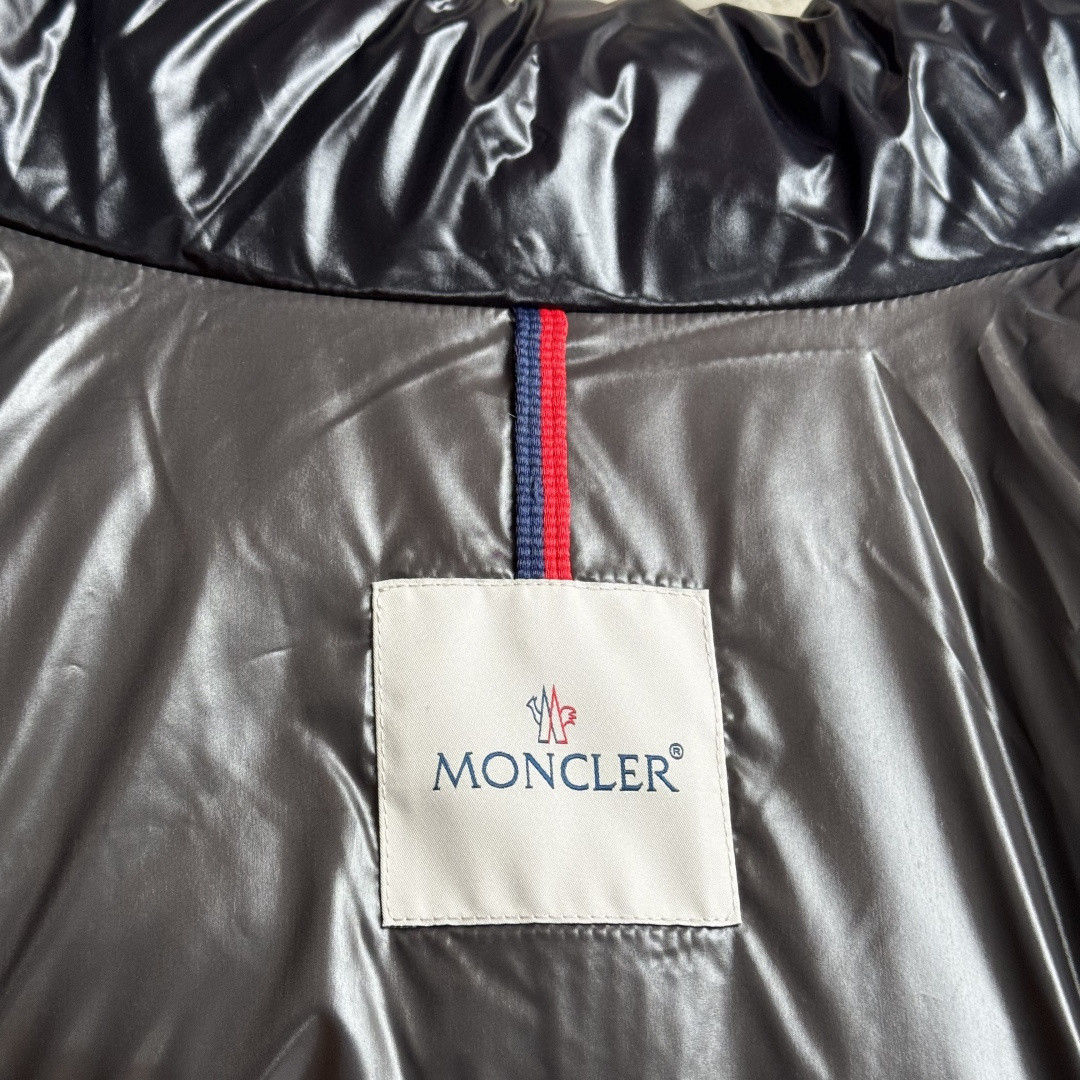Moncler 蒙口 Maya 玛雅亮面拉链连帽羽绒服 保暖 外套 夹克 黑色 D5 1A5360068950999