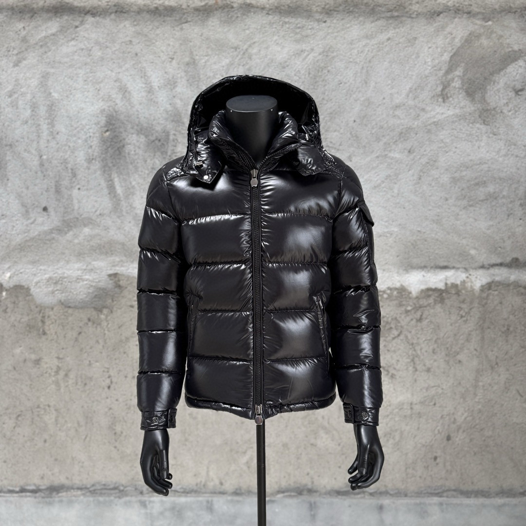 Moncler 蒙口 Maya 玛雅亮面拉链连帽羽绒服 保暖 外套 夹克 黑色 D5 1A5360068950999