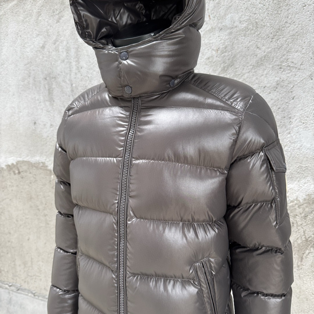 Moncler 蒙口 Maya 玛雅亮面拉链连帽羽绒服 保暖 外套 夹克 灰色 D5 K20911A5360068950930
