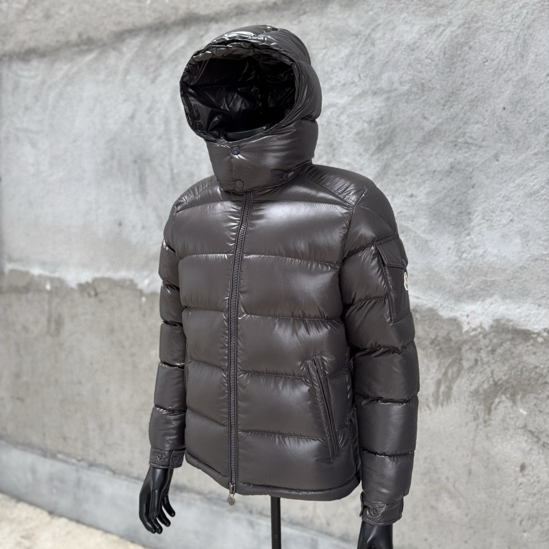 Moncler 蒙口 Maya 玛雅亮面拉链连帽羽绒服 保暖 外套 夹克 灰色 D5 K20911A5360068950930