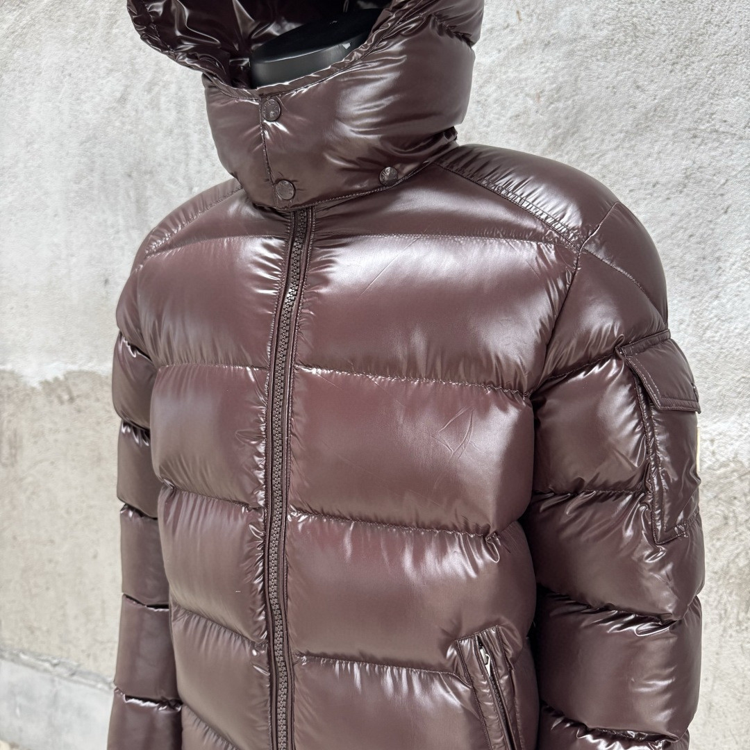 Moncler 蒙口 Maya 玛雅亮面拉链连帽羽绒服 保暖 外套 夹克 深棕色 D5 J20911A5360068950243