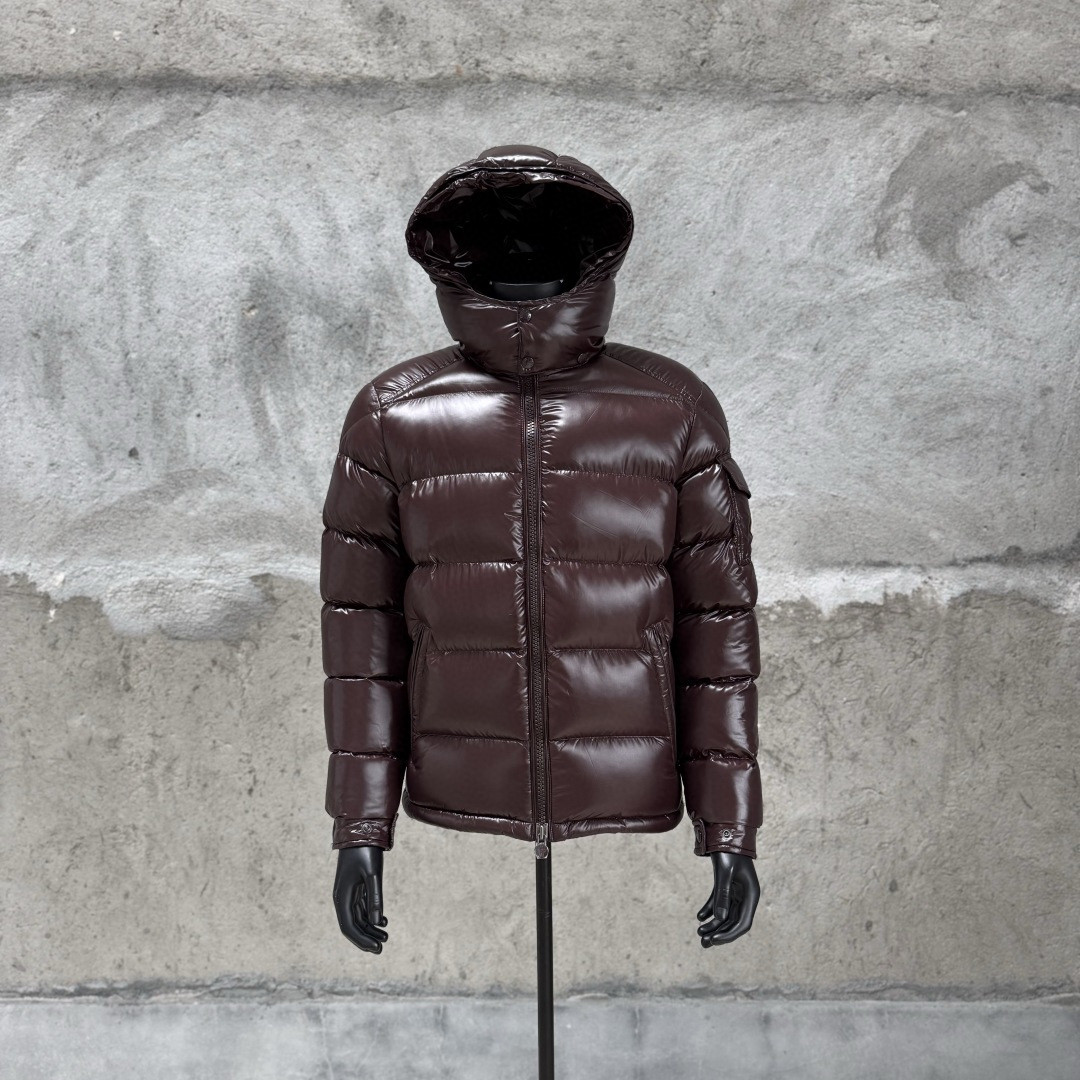 Moncler 蒙口 Maya 玛雅亮面拉链连帽羽绒服 保暖 外套 夹克 深棕色 D5 J20911A5360068950243