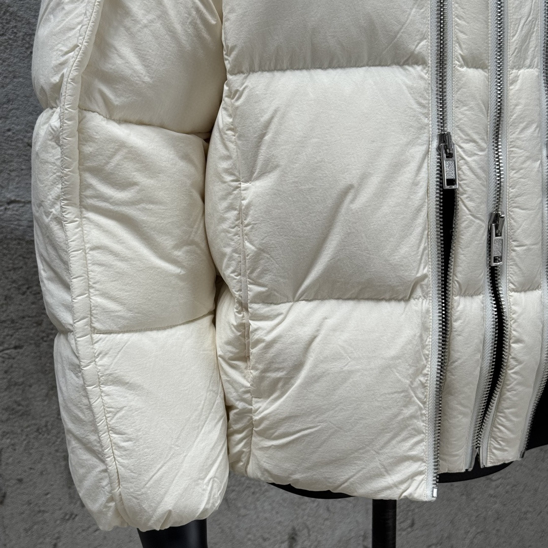 Moncler 蒙口 GENIUS 联名款双拉链羽绒服 保暖 外套 夹克 白色 D5 J209T1A00011M5093032