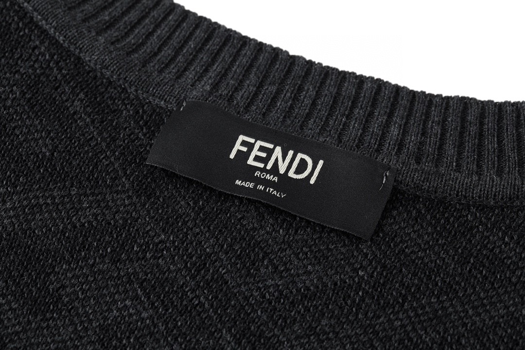 FENDI 芬迪 斜纹老花针织衫毛衣 长袖 圆领 秋冬 黑灰色 FZX005ALJXF06T0