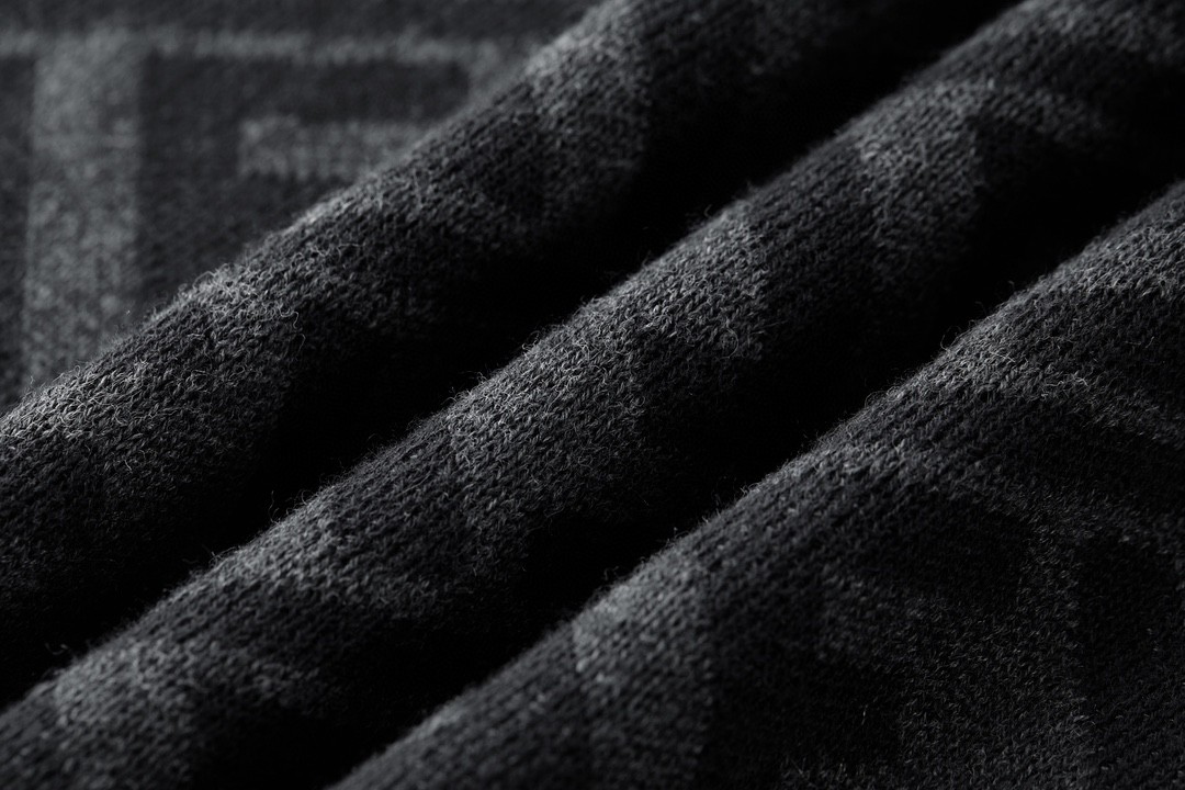 FENDI 芬迪 斜纹老花针织衫毛衣 长袖 圆领 秋冬 黑灰色 FZX005ALJXF06T0