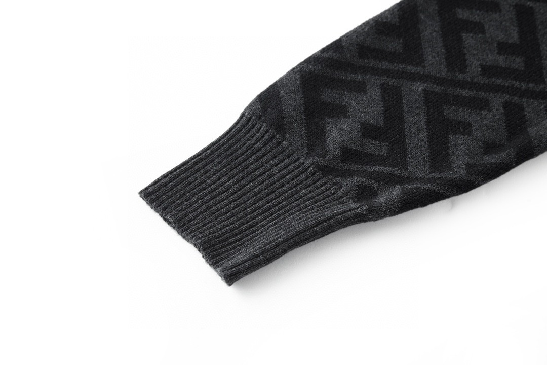 FENDI 芬迪 斜纹老花针织衫毛衣 长袖 圆领 秋冬 黑灰色 FZX005ALJXF06T0
