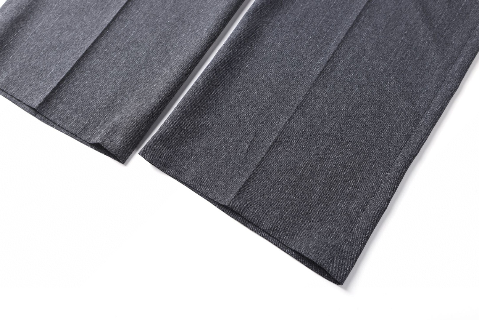 MIU MIU 系带细条纹直筒休闲裤 长裤 裤子 灰色 B0 MP1925-174X-F0480-S-OOO