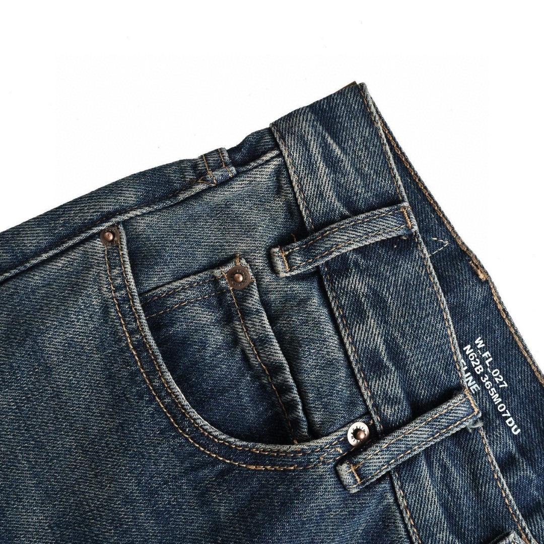 CELINE 赛琳  水洗微喇牛仔裤 喇叭裤 裤子 长裤 B0 蓝色