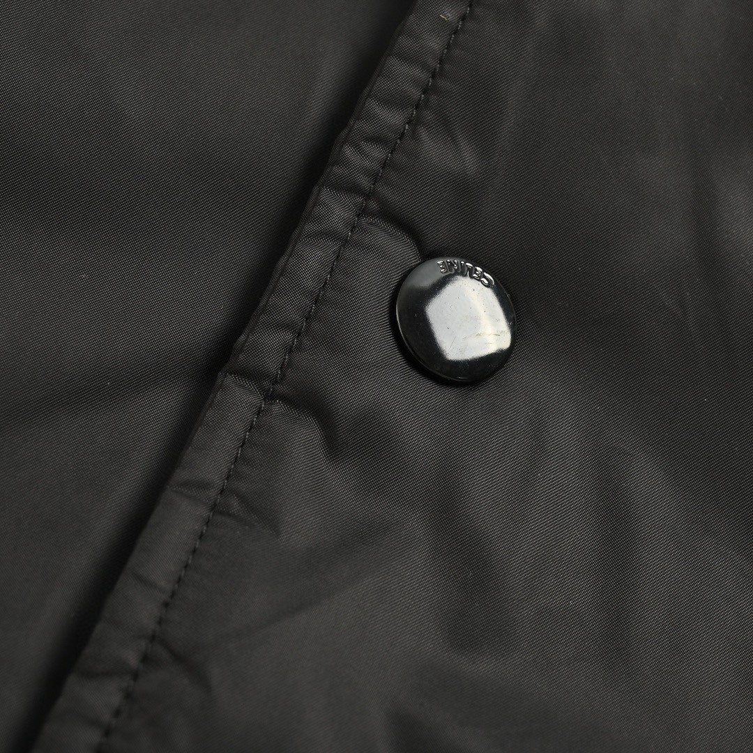 CELINE 赛琳 字母棒球服 棉服 夹克 外套 长袖 黑色 C0 2W22C227R-38NO