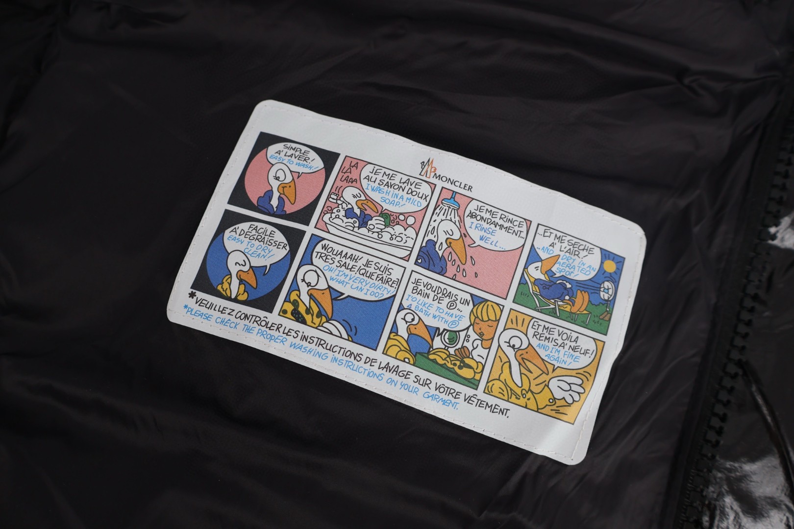 Moncler 蒙口 70周年漆面羽绒服 保暖 外套 夹克 黑色 D0 H20911A002565969T999