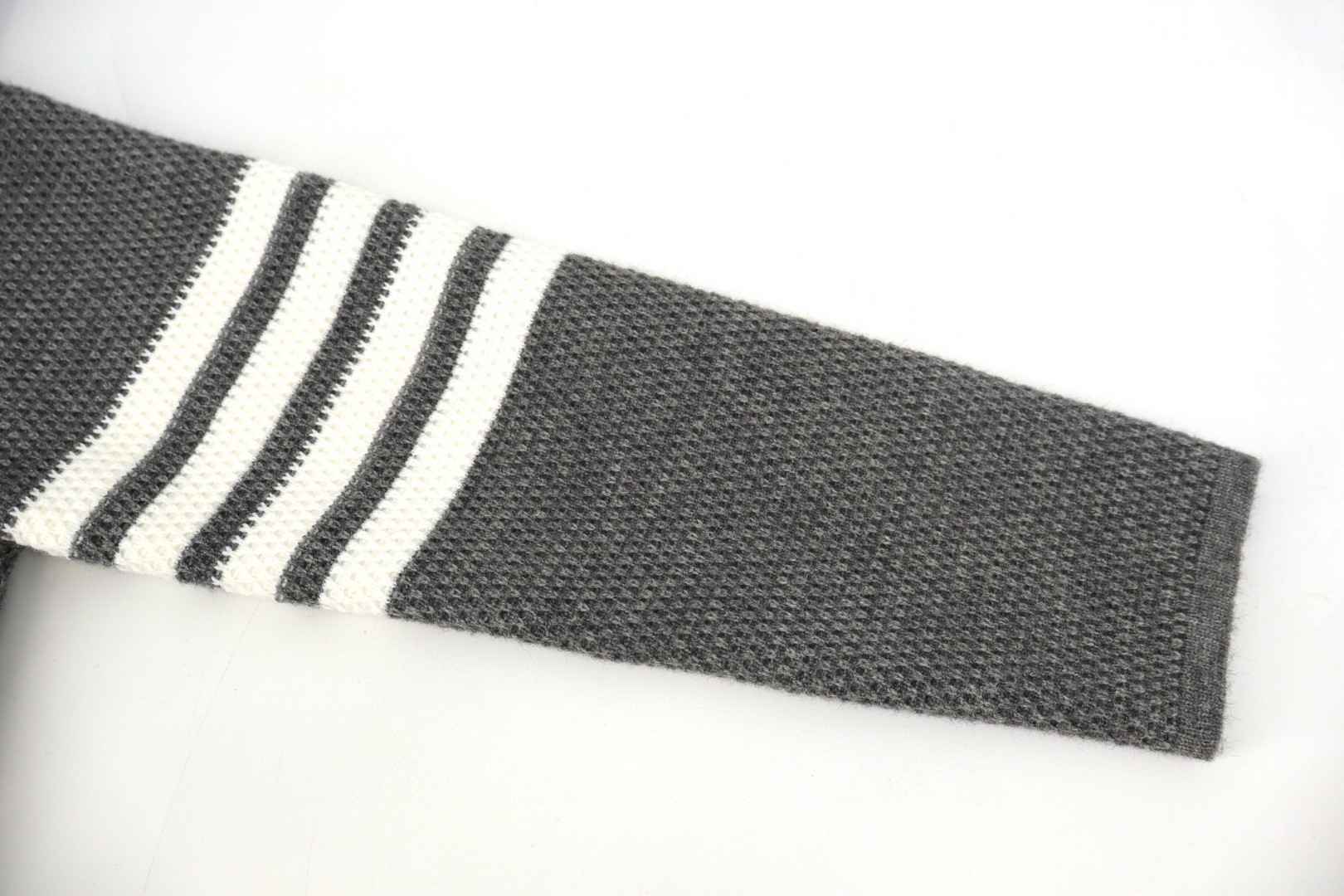 THOM BROWNE 双头拉链连帽外套 毛衣 夹克 长袖 灰色 蓝色 白色 B0