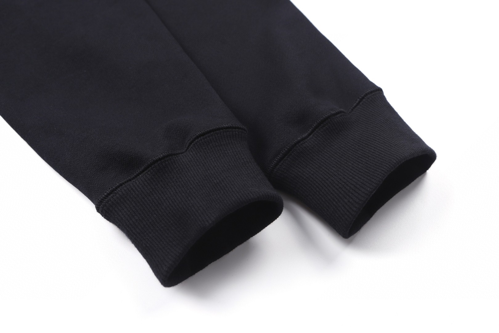 Chrome Hearts 克罗心 十字架刺绣圆领卫衣 外套 长袖 黑色 B0