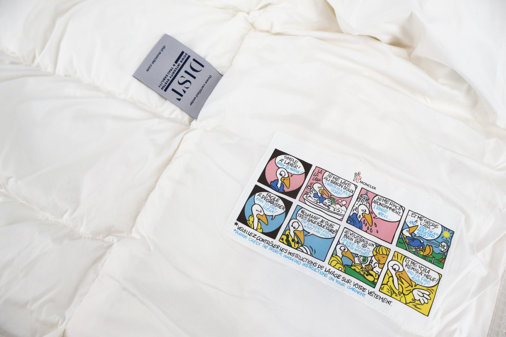 Moncler 蒙口 Vezere 哑光雾面玛雅羽绒服 保暖 外套 夹克 白色 D0 I20911A0004453333032