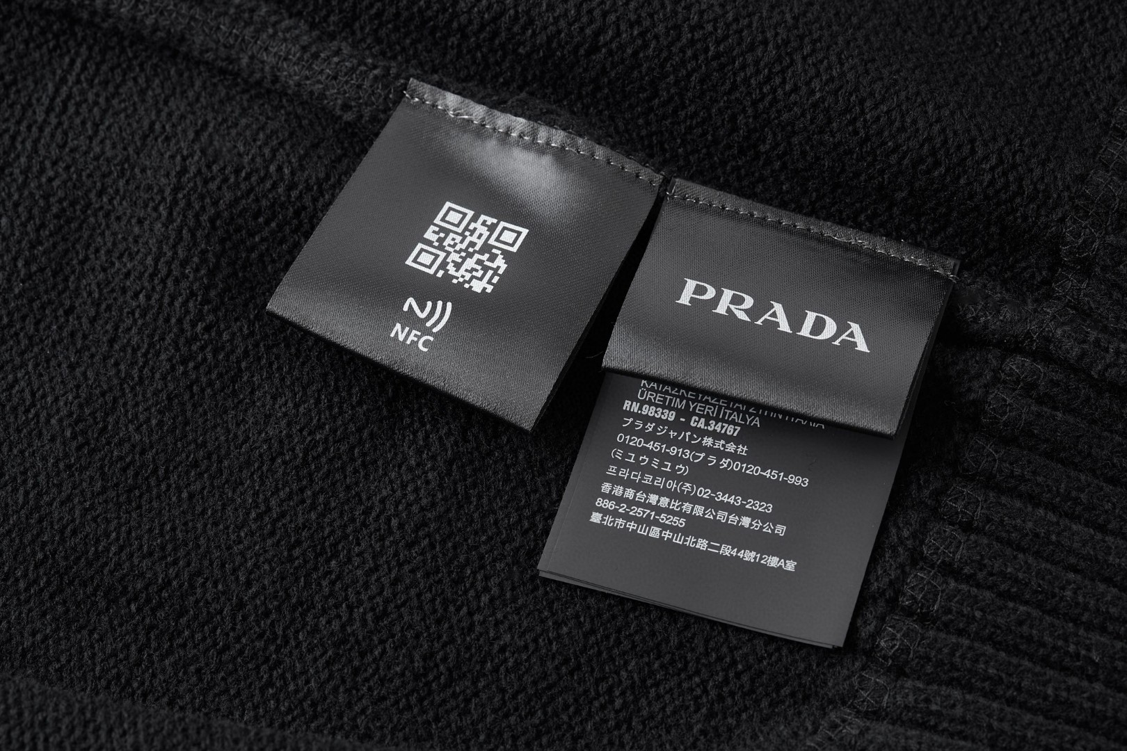 PRADA 普拉达 提花徽标羊毛针织毛衣 针织衫 长袖 白色 黑色 灰色 B0 UMB223-1YMW-F0002-S-211