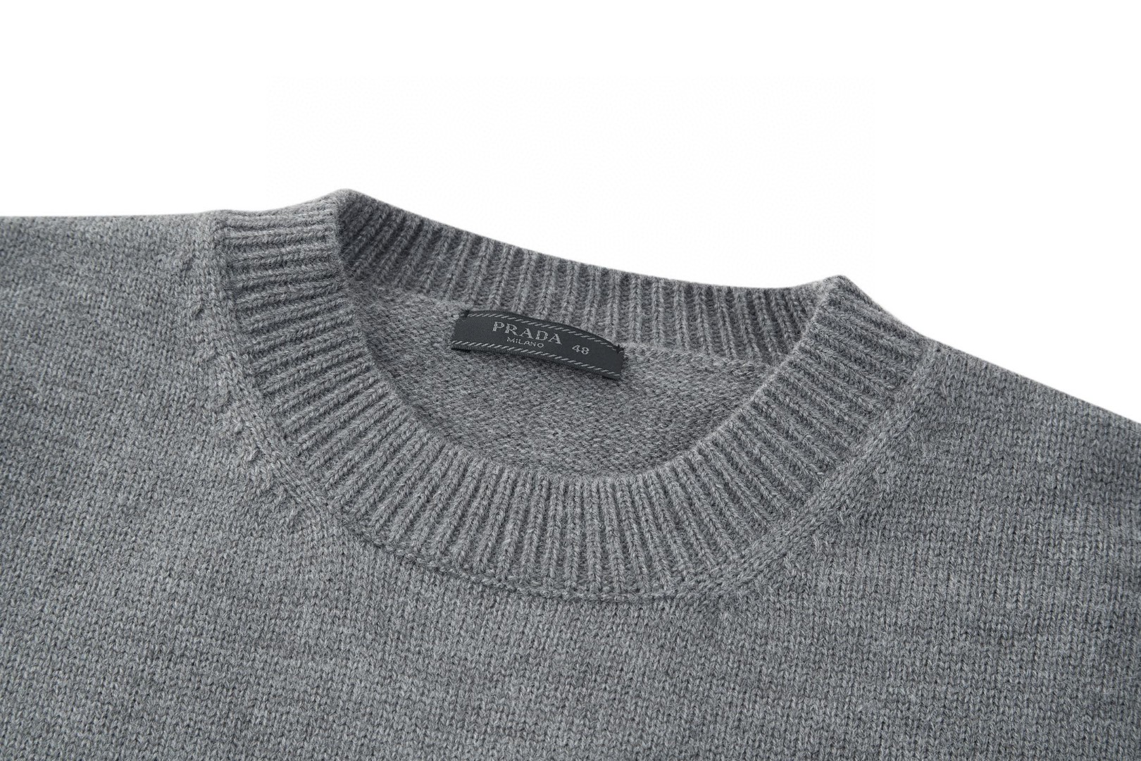 PRADA 普拉达 刺绣标识羊毛针织毛衣 针织衫 长袖 白色 黑色 灰色 B0 