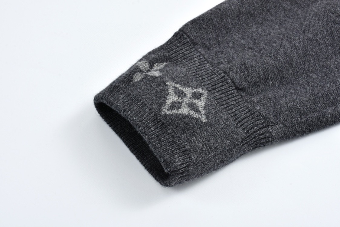 LOUIS VUITTON 路易威登 提花螺纹袖羊毛针织衫 毛衣 外套 黑色 藏青色 B0 1AGJW9