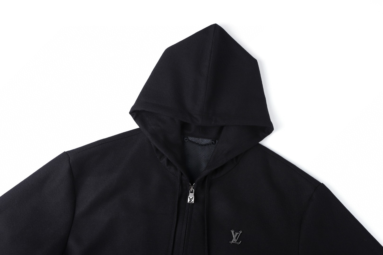 LOUIS VUITTON 路易威登 铁标束腰拉链连帽卫衣 外套 长袖 黑色 B0