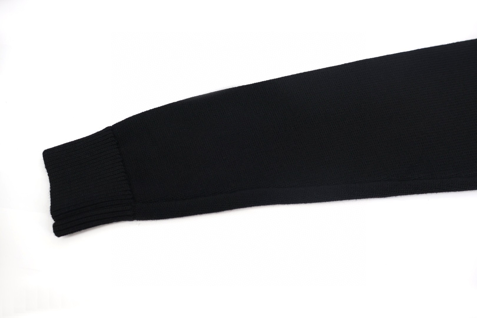 PRADA 普拉达 羊绒后领布标针织衫 开衫 毛衣 长袖 黑色 棕色 B0 UMG414-17TU-F0040-S-OOO