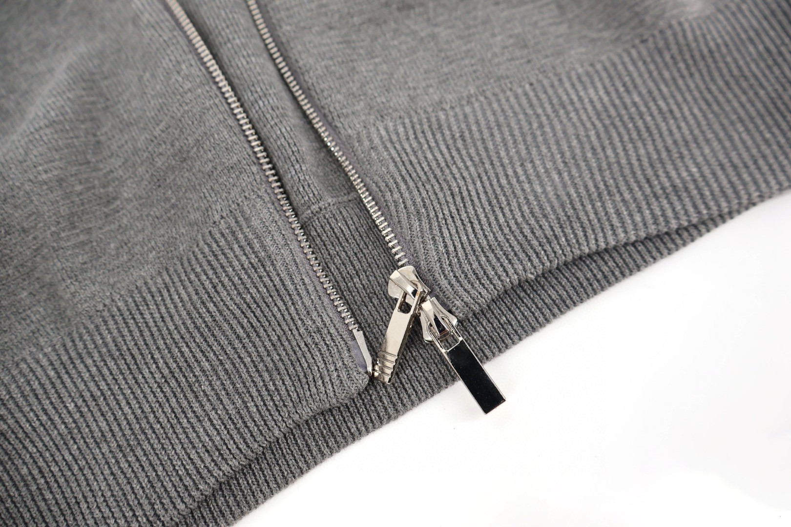 THOM BROWNE 四条杠织带羊毛针织拉链开衫 毛衣 外套 长袖 深蓝色 灰色 B0 MKJ071A-Y1002-025