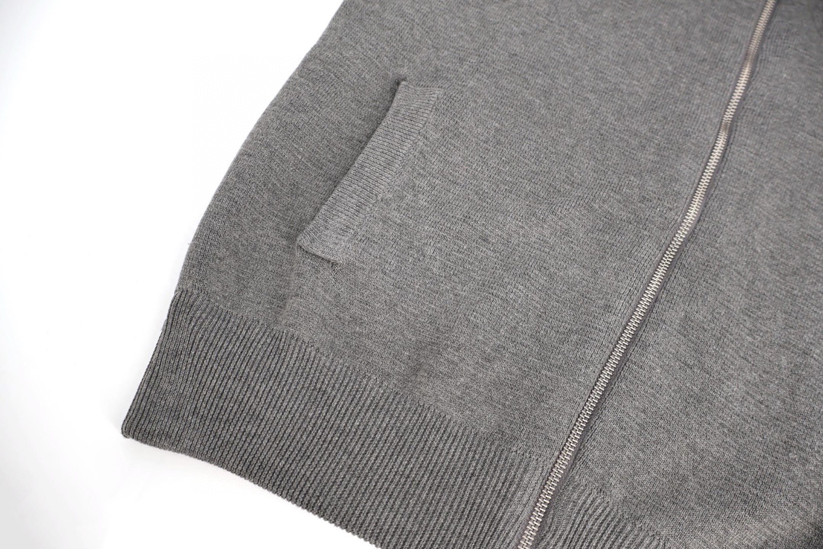 THOM BROWNE 四条杠织带羊毛针织拉链开衫 毛衣 外套 长袖 深蓝色 灰色 B0 MKJ071A-Y1002-025