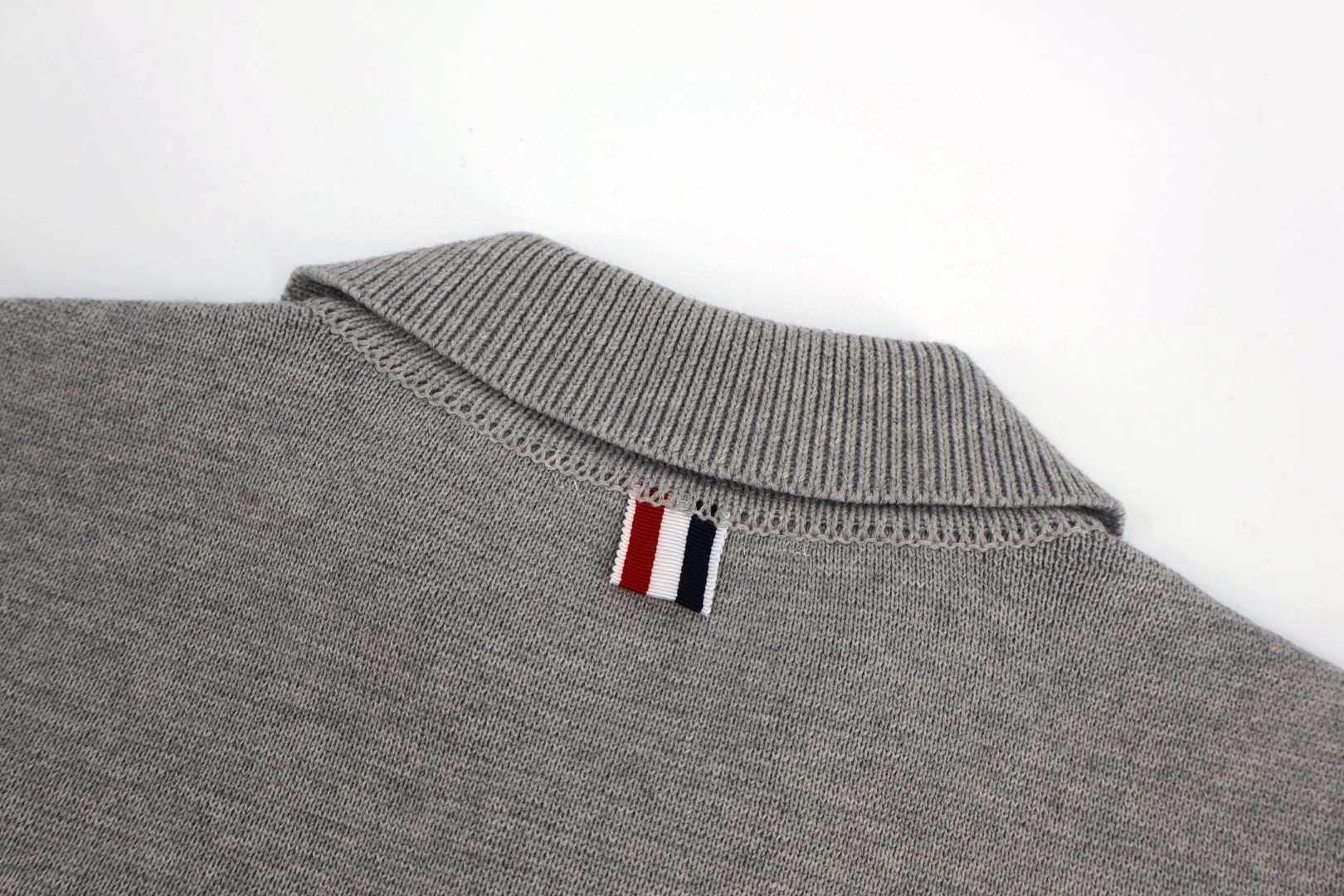 THOM BROWNE 织带羊毛针织拉链开衫 毛衣 外套 长袖 深蓝色 灰色 B0 MKJ076A-Y3007-415