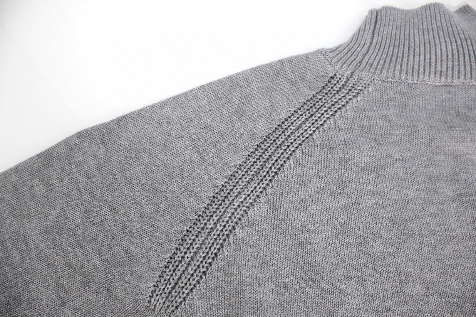 Moncler 蒙口 徽标高领毛衣 针织衫 秋冬 外套 灰色 黑色 B0 K20919F00003M7751910