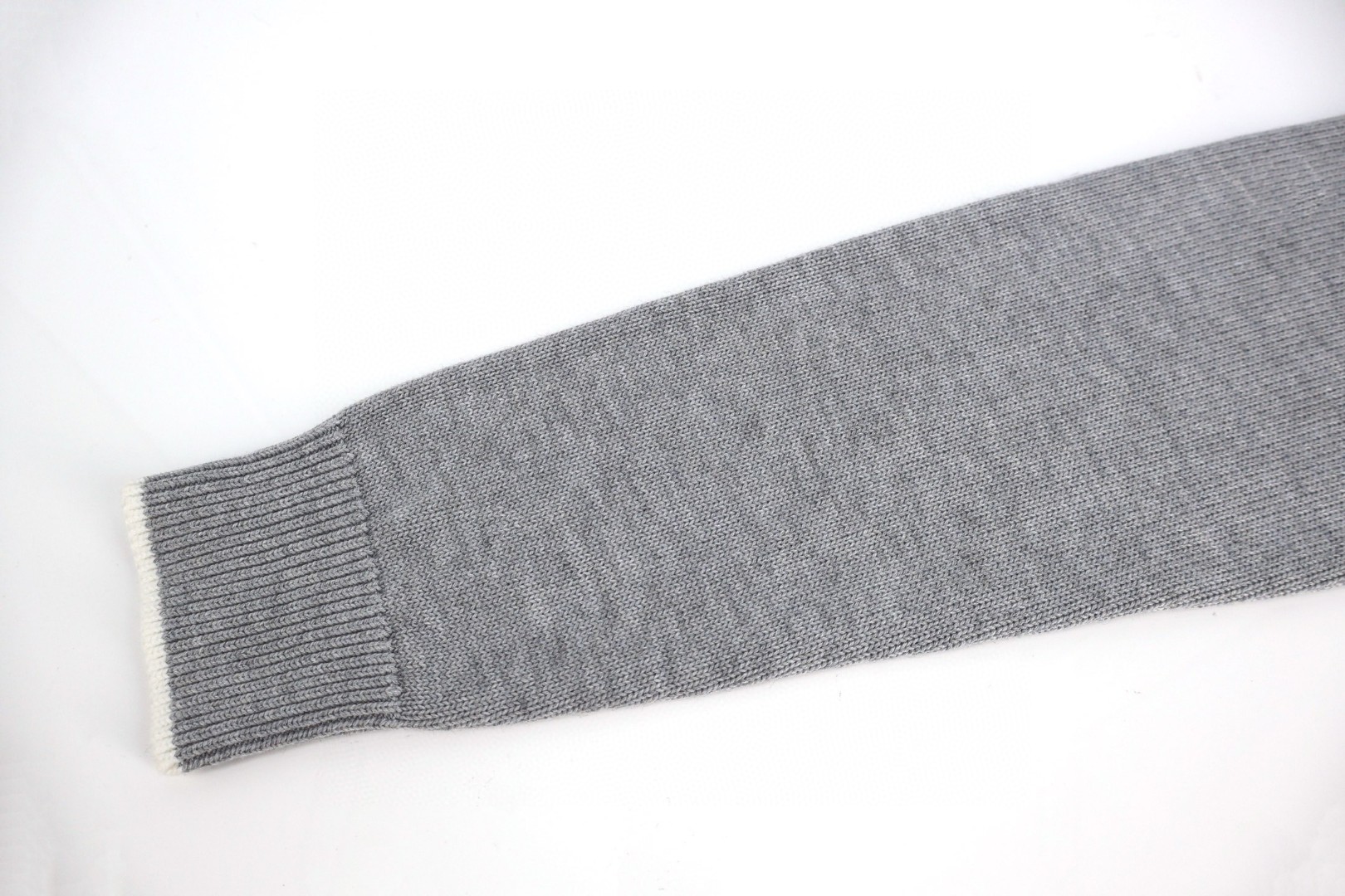 Moncler 蒙口 徽标高领毛衣 针织衫 秋冬 外套 灰色 黑色 B0 K20919F00003M7751910