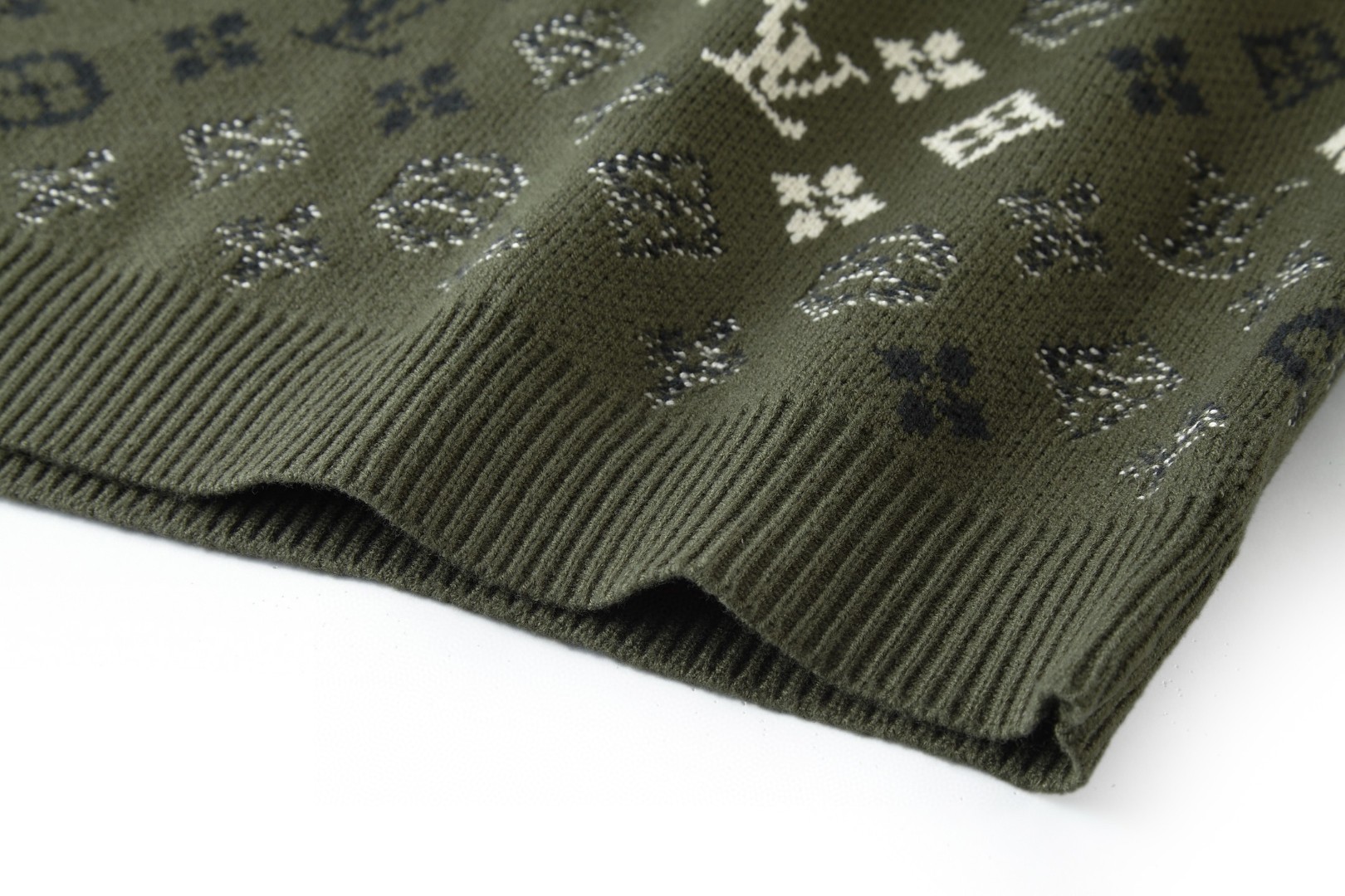LOUIS VUITTON 路易威登 提花标识毛衣 针织衫 外套 墨绿色 B0 1AJBTL