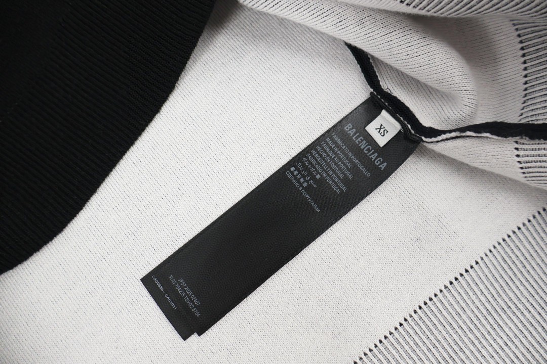 Balenciaga 巴黎世家 SKI滑雪系列 羊毛针织衫 毛衣 外套 长袖 黑色 白色 B0 857094T17691070