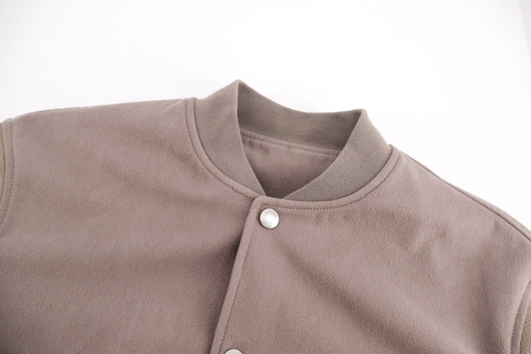 DIOR 迪奥 麂皮拼皮袖刺绣棒球服夹克 外套 长袖 C5 583L434A0700-C884