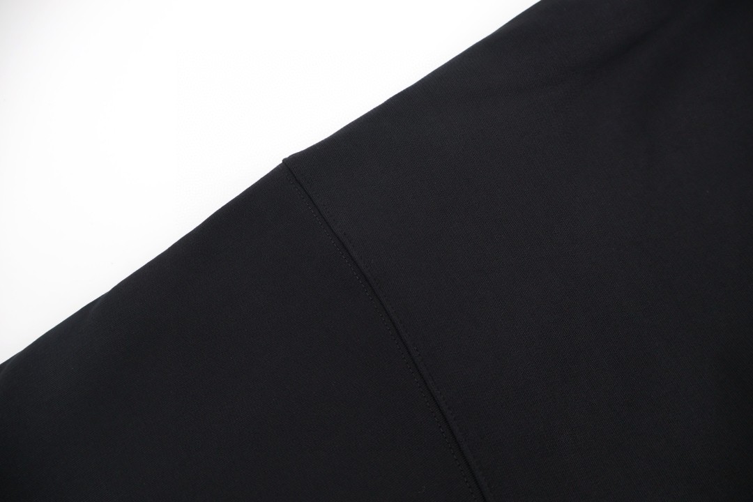 Balenciaga 巴黎世家 毛领拉链连帽卫衣 外套 长袖 白色 黑色 C0 855346TTVK89080