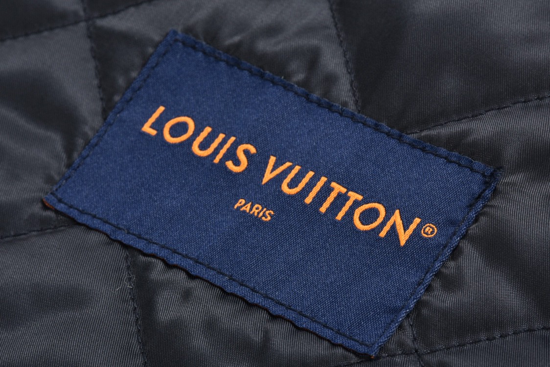 LOUIS VUITTON 路易威登 篝火植绒牛仔棉服 外套 牛仔衣 上衣 夹克 E0 1AF761