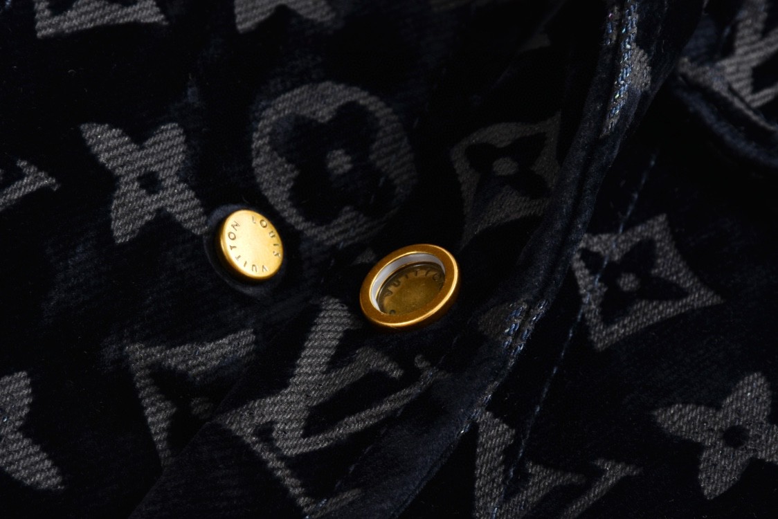 LOUIS VUITTON 路易威登 篝火植绒牛仔棉服 外套 牛仔衣 上衣 夹克 E0 1AF761