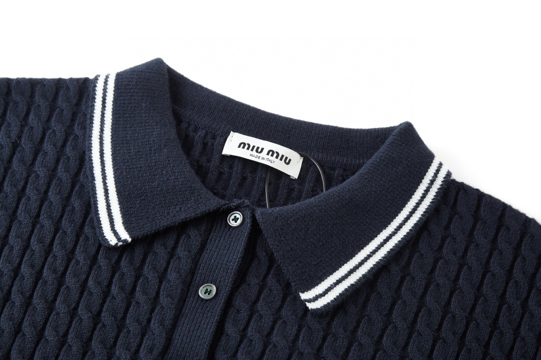 MIU MIU 缪缪 麻花针织Polo领毛衣 针织衫 长袖 藏蓝色 B0